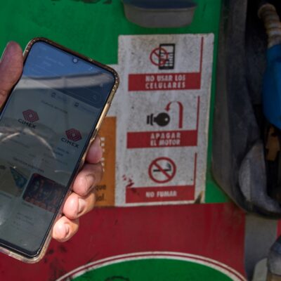 Ahora en Cuba hay que anotarse en una app para conseguir nafta