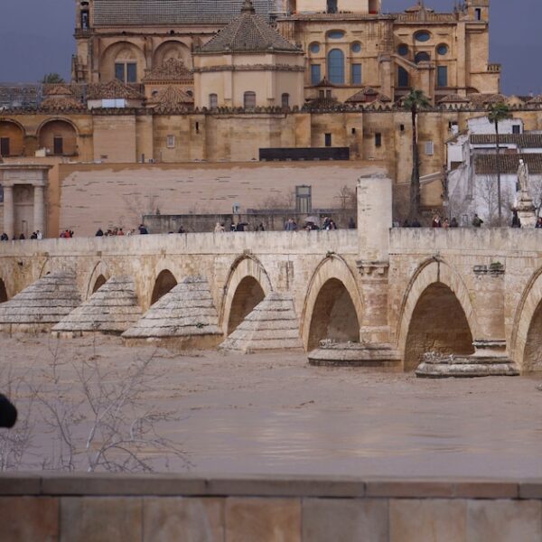 Última hora de la borrasca Marta, en directo | Casi 200 carreteras se encuentran afectadas por las lluvias y la nieve