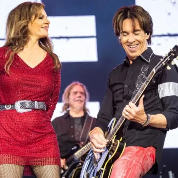 Sorpresa: Roxette tocó «Ji ji ji» en el Movistar Arena