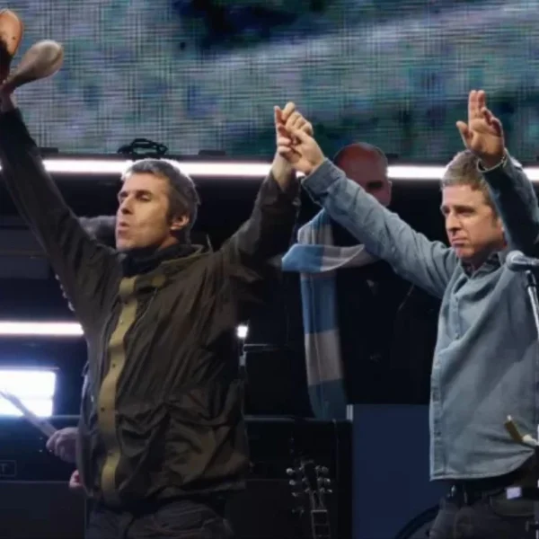 Liam Gallagher sobre el Salón de la Fama del Rock: «Mi mamá me dijo que no sea idiota»