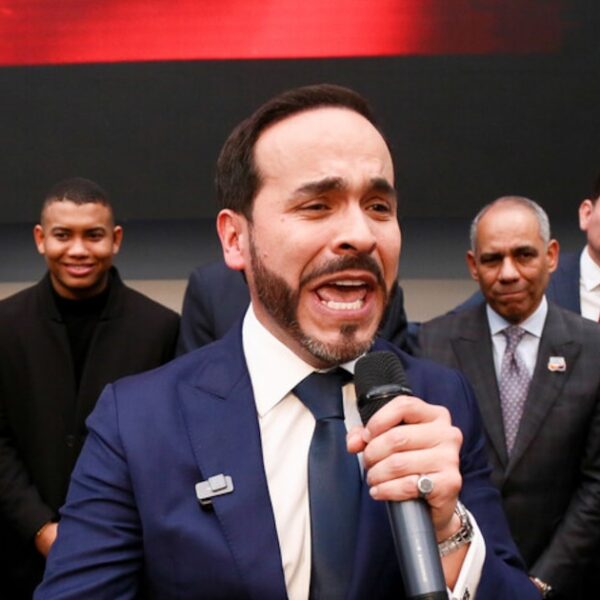 Abelardo de la Espriella destacó las elecciones de las Juntas de Acción Comunal: “Colombia no se construye desde los clubes de Bogotá”