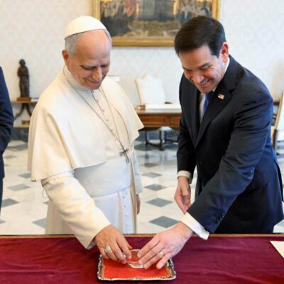 En plena tensión entre Trump y el Papa, Marco Rubio y León XIV mantuvieron una reunión «amistosa y constructiva»