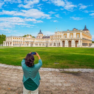 6 destinos a menos de una hora de Madrid, precios y cómo llegar