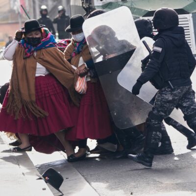 saqueos y vandalismo en las protestas para exigir la renuncia del presidente